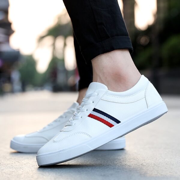 Hot Men White Sneakers Man Pantofi Casual Transpirabil din Piele Tenis Trainers Sport Bărbați Adidași Pantofi Frumosi Plimbare